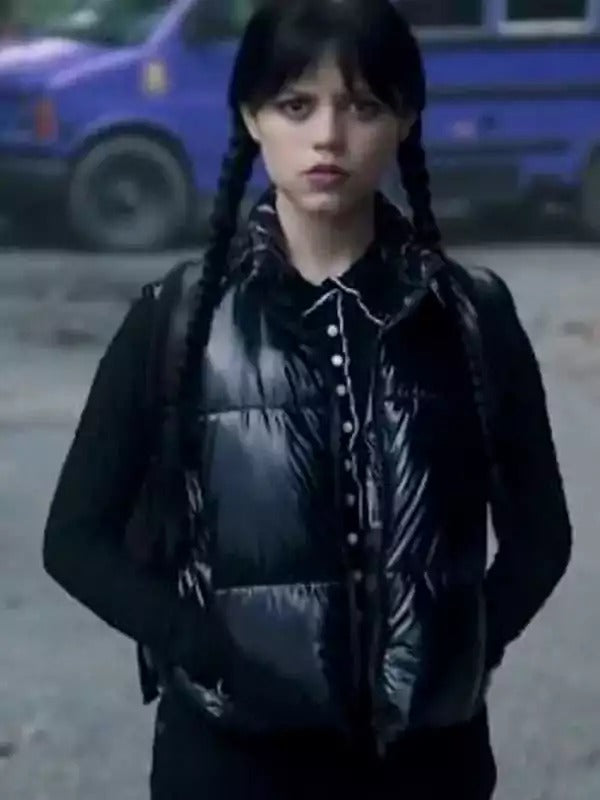 Americans Fashion Wednesday S02 Jenna Ortega Black Puffer Vest