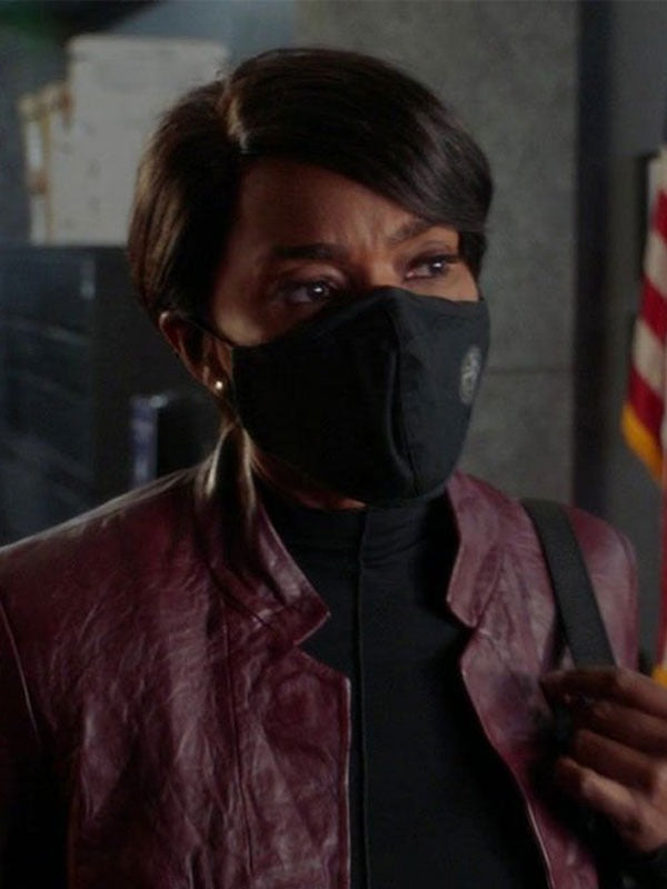 Americans Fashion 9-1-1 2001 Angela Bassett Brown Jacket