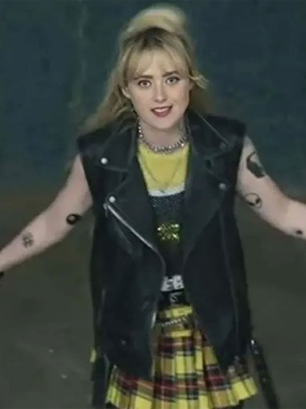 Americans Fashion Abigail Kathryn Newton Black Vest