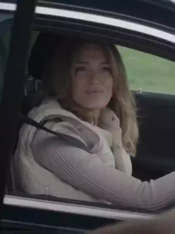 Americans Fashion Friends Like Her 2024 Tess Haubrich White Puffer Vest