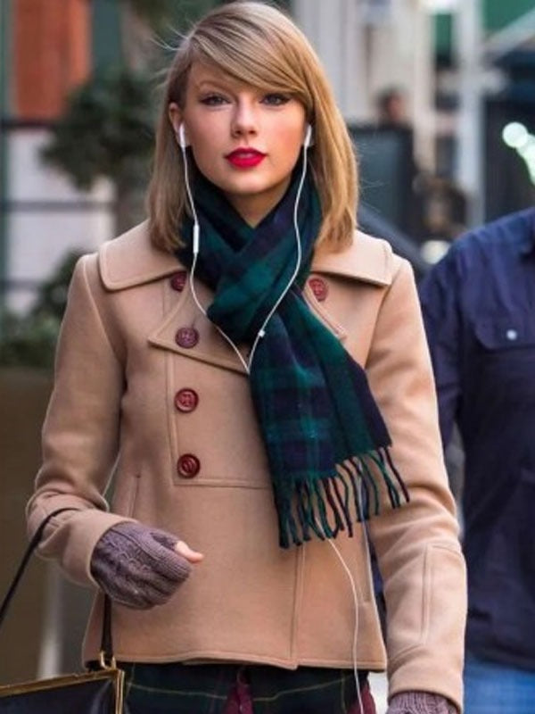 Americans Fashion In New York City Taylor Swift Beige Coat